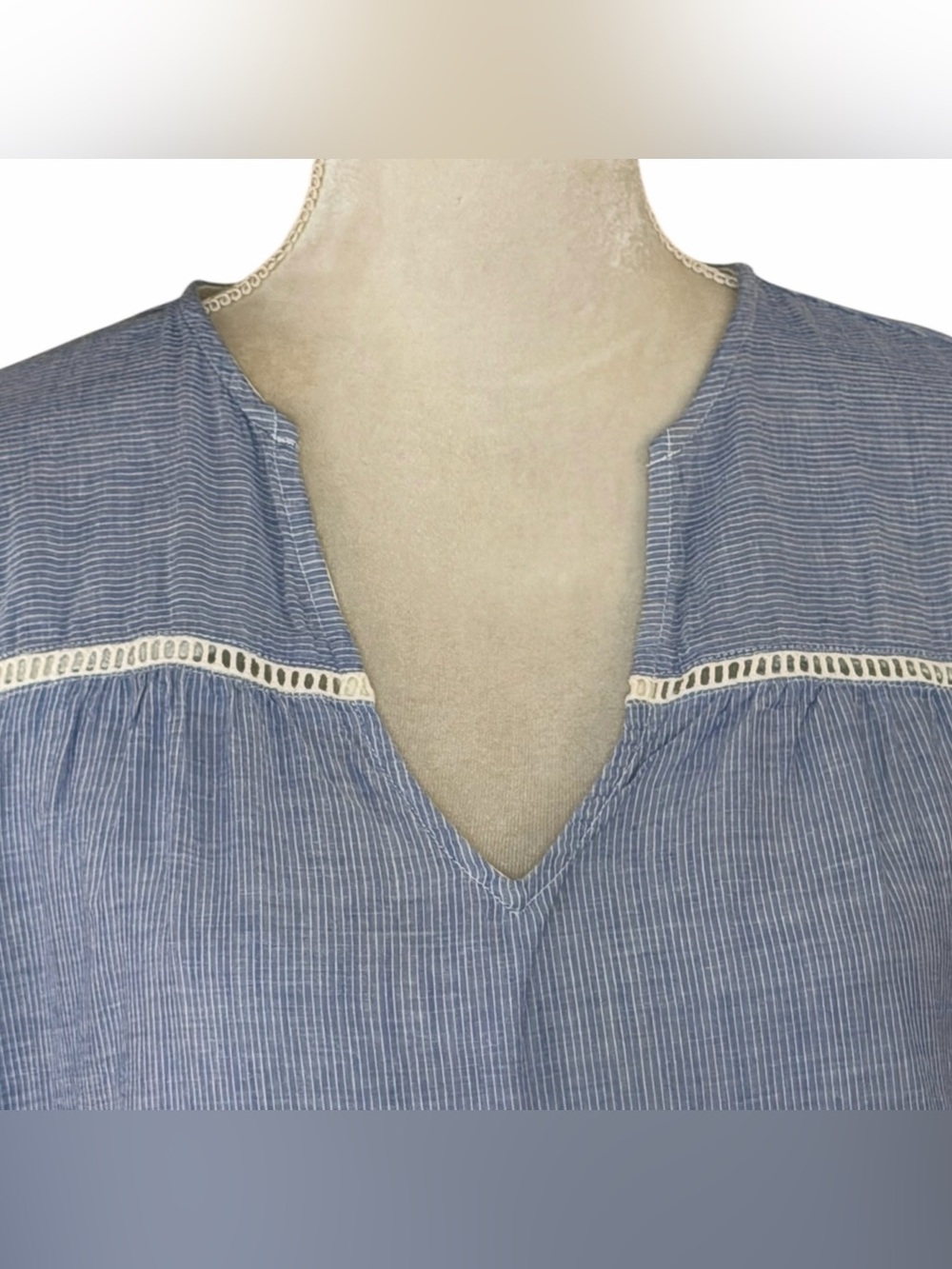 LoveStitch Large Blue White Embroidered Eyelet Boho Peasant Tunic Blouse - Picture 6 of 8